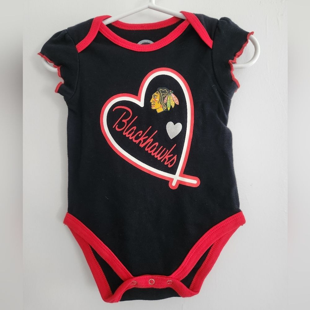 NHL Chicago Blackhawks Onsie Size 3/6 Months